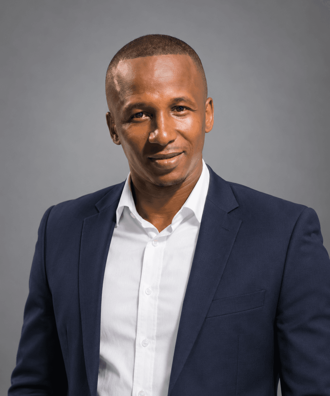 Portrait of Umar Bah, Head of Operations & Logistics at Rakel Investment & General Services
